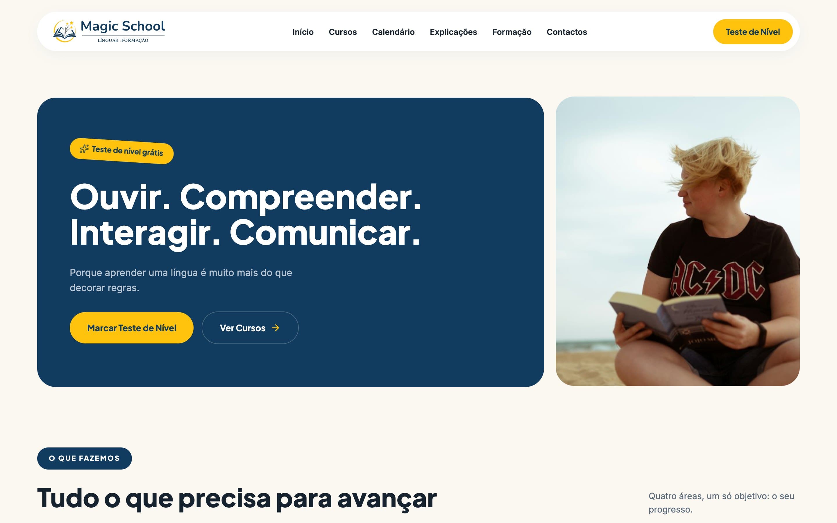 Página inicial do website da Magic School, com o título “Ouvir. Compreender. Interagir. Comunicar.” e o botão para marcar o teste de nível.